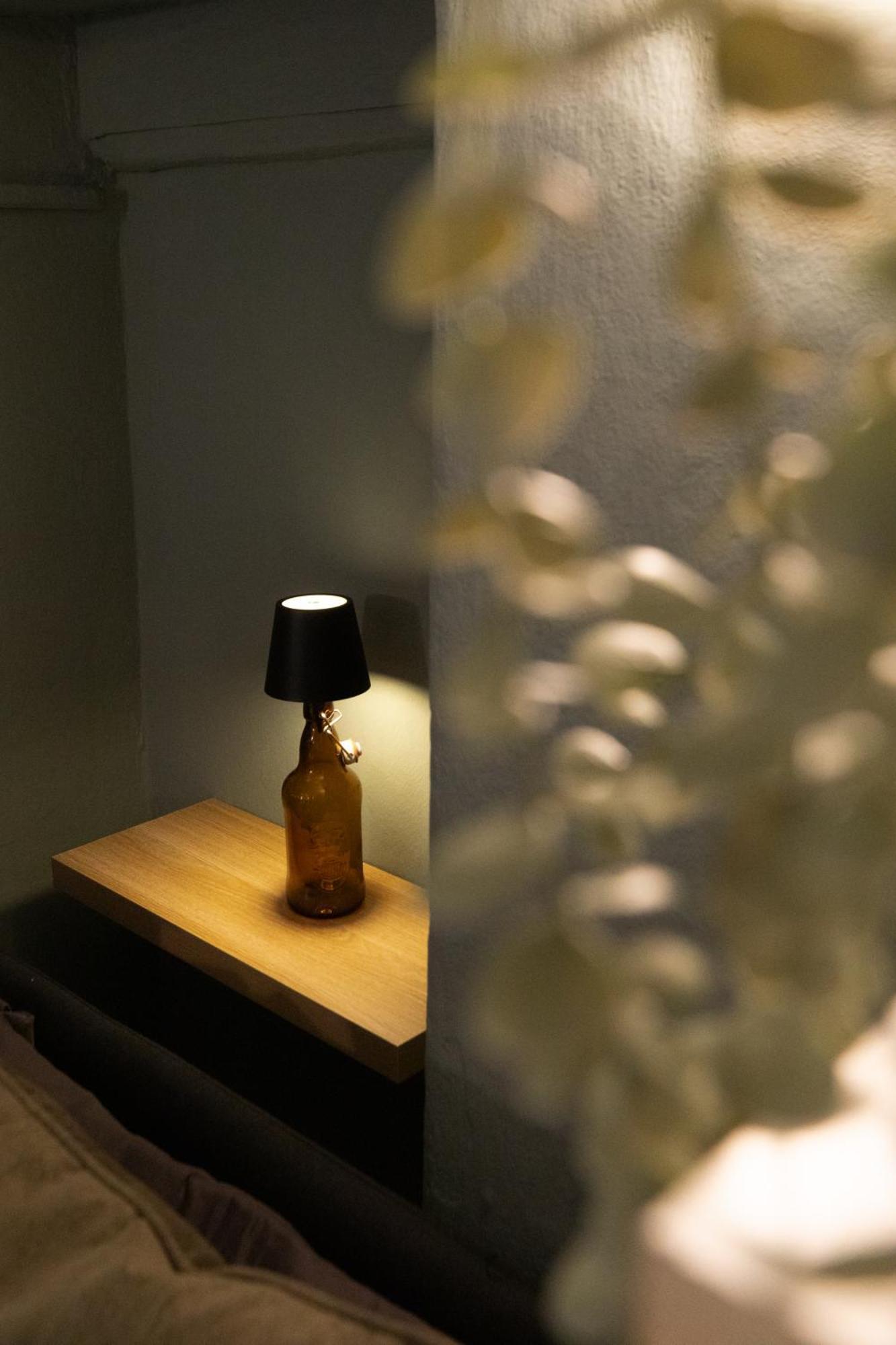 Beer And Dream Apartment Cuneo Bagian luar foto